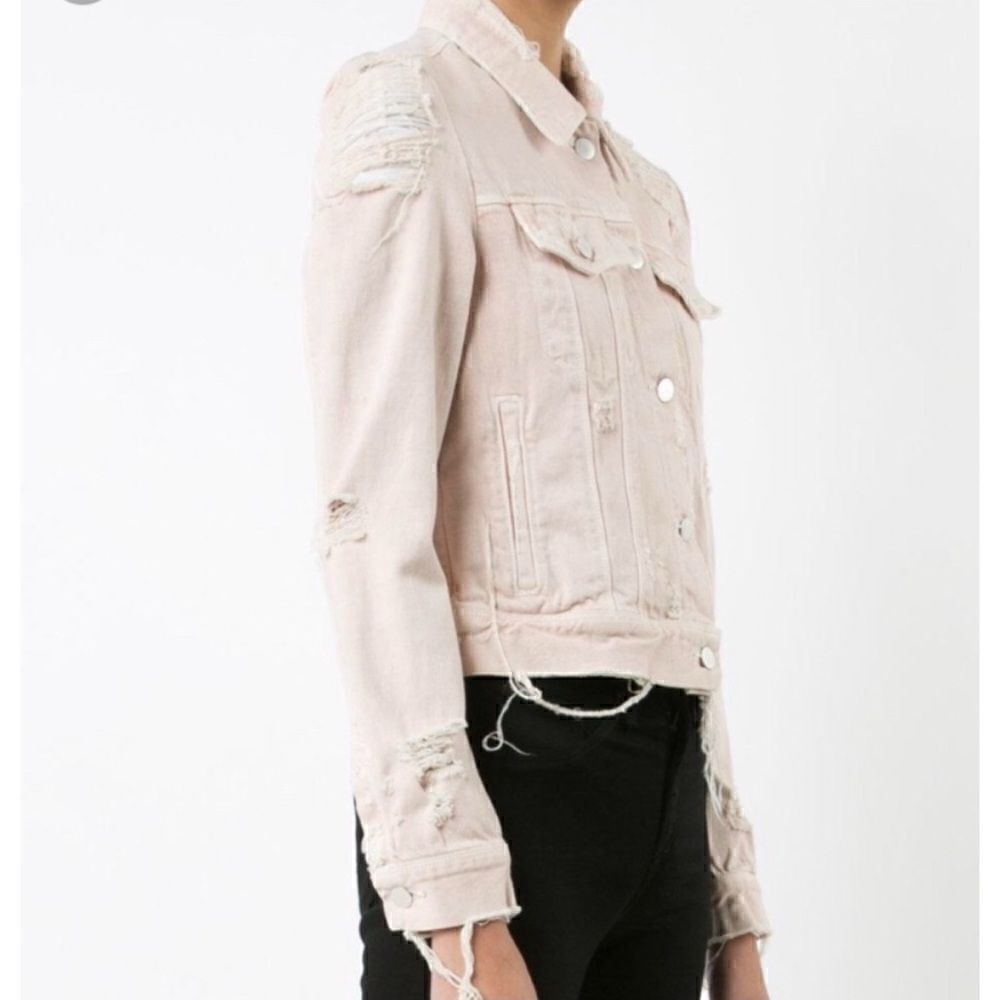 J Brand Cream Distressed & Ripped
Denim Buttoned Jacket M